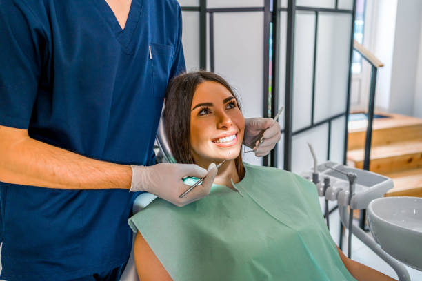 Best Teeth Whitening  in Holyoke, CO